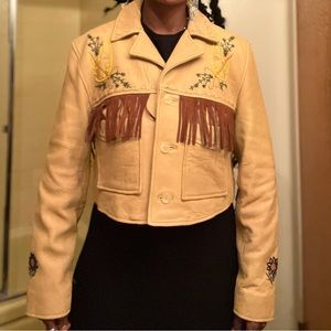 🤩🤩SALE🤩🤩. FREE PEOPLE CROPPED WESTERN STYLE LEATHER JACKET😍😍